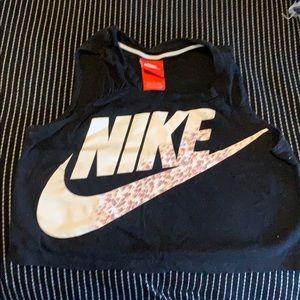 Nike Crop Top